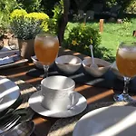 Guest house Nikos Ikies