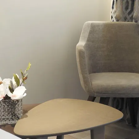 Pensjonat Nikos Ikies 4*