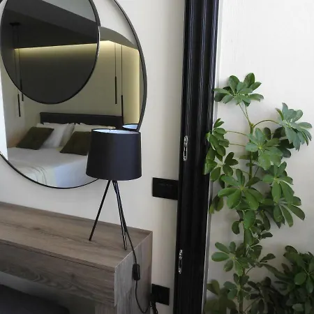 Nikos Ikies Pensjonat Theológos